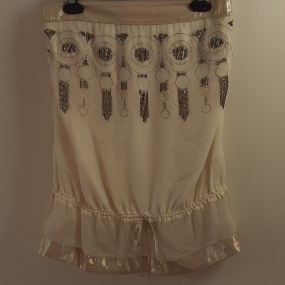 Sleeveless top